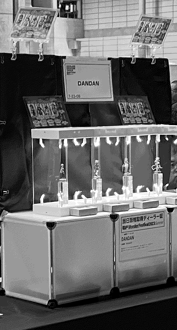 DANDAN's Wonder Festival 2023 stand from an angle.